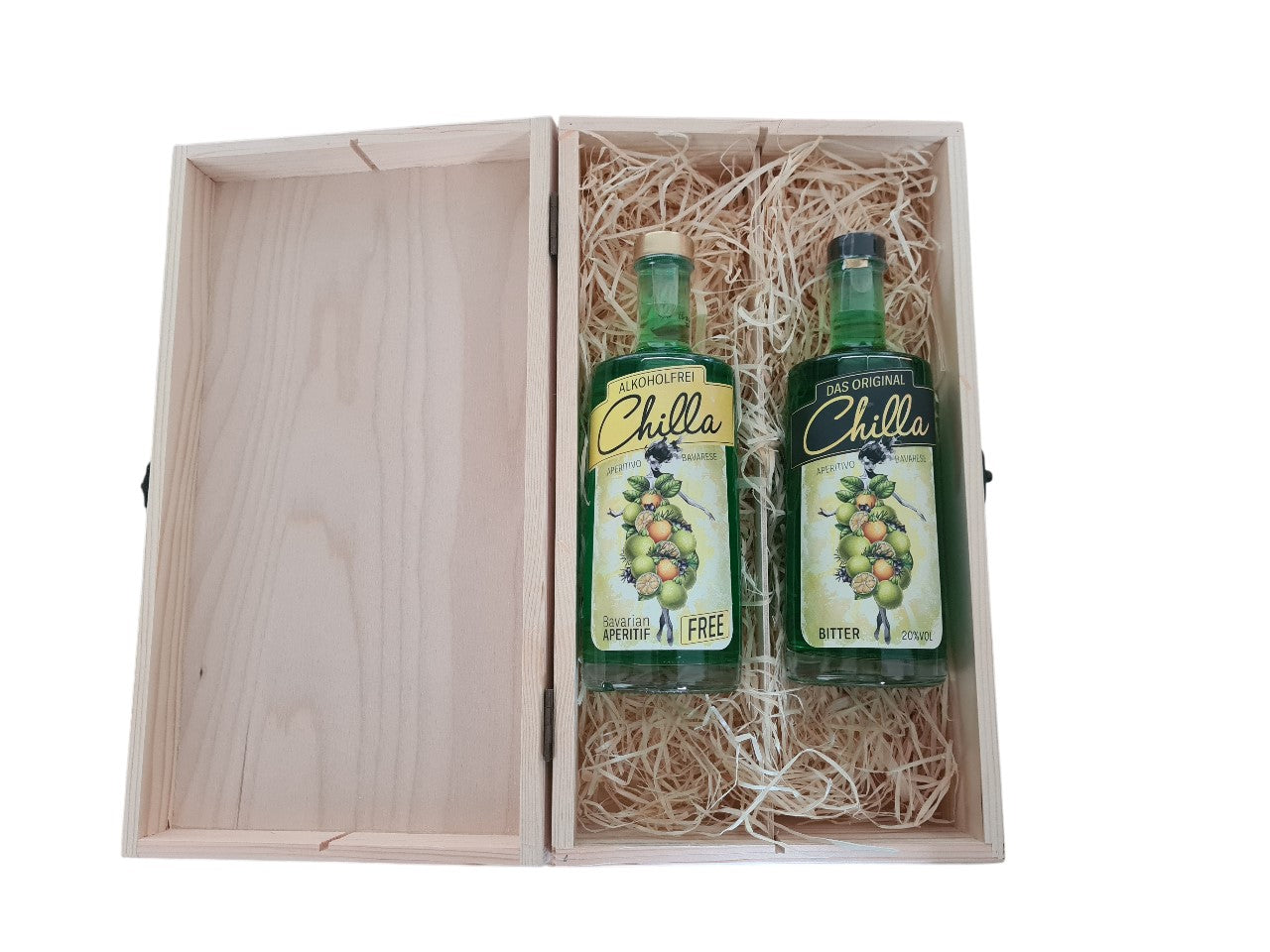 Holzbox mit Klappdeckel mit CHILLA alkoholfrei und CHILLA BITTER