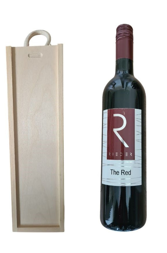 Holzbox mit Schiebedeckel und Tragekordel mit einer Flasche The Red Merlot 2022