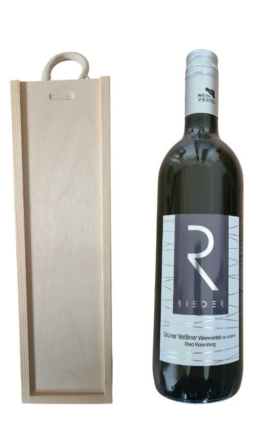 Holzbox mit Tragekordel und Schiebedeckel dazu eine Flasche Wein Grüner Veltliner