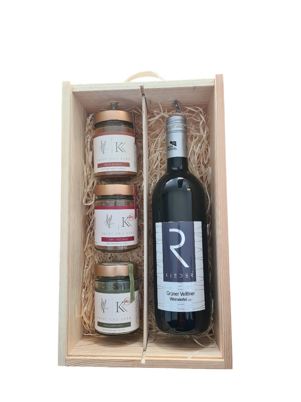 Holzbox mit Grillgut (scharf) Grillkräuter, Hack Attack und Wein grüner Veltliner