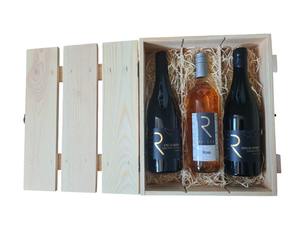 Holzlattenbox mit Verschluss und 3 Weinen 1x Rosé und 2 x Delicatius