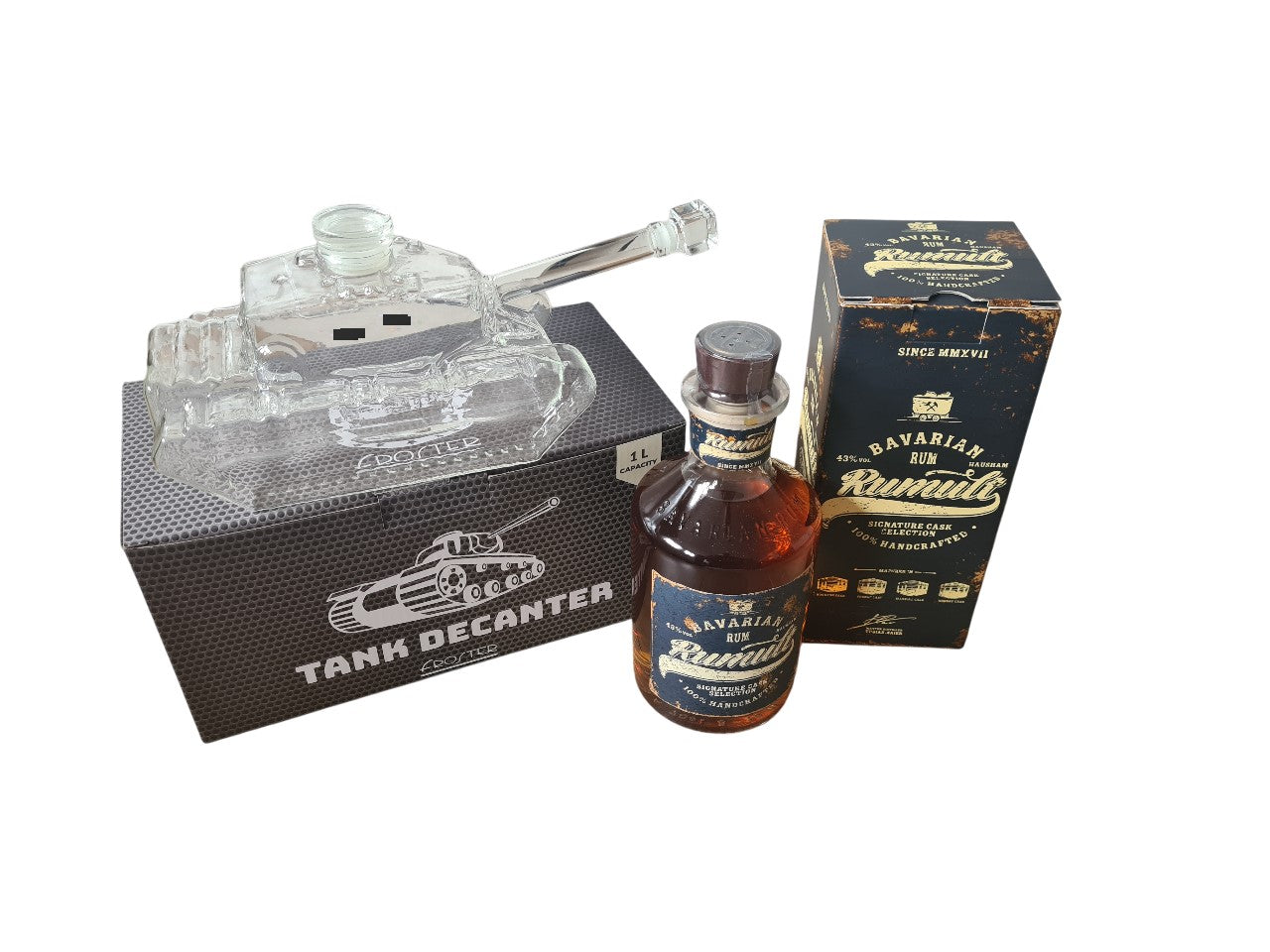 Panzer Karaffe / Decanter 1000 ml und RUMULT Signature Cask Selection 43%