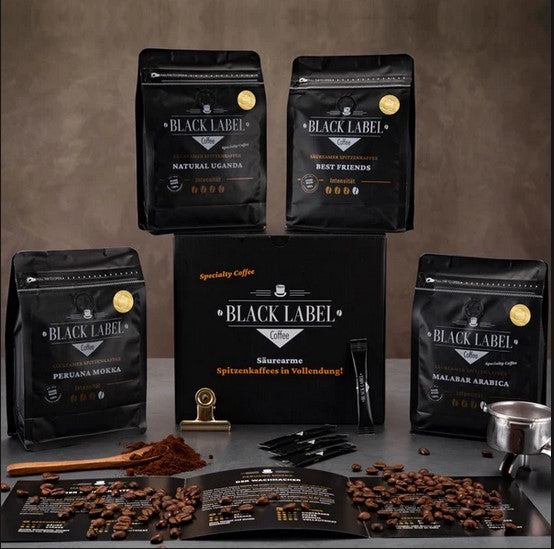 Geschenk 4x 100g Black Label Coffee Malabar, Best Friends, Narural Uganda und Peru