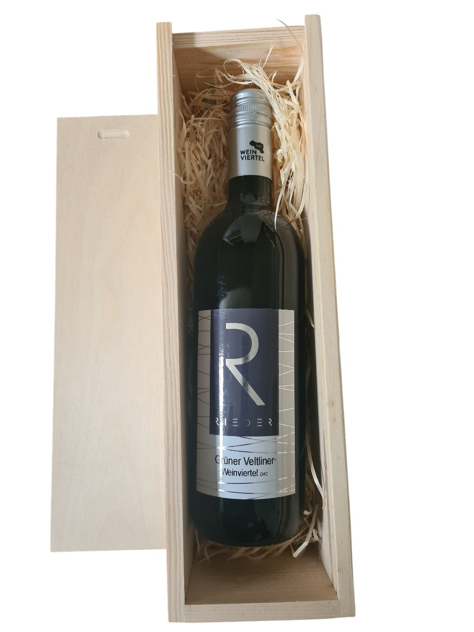 Holzbox mit Tragekordel und Schiebedeckel dazu eine Flasche Wein Grüner Veltliner