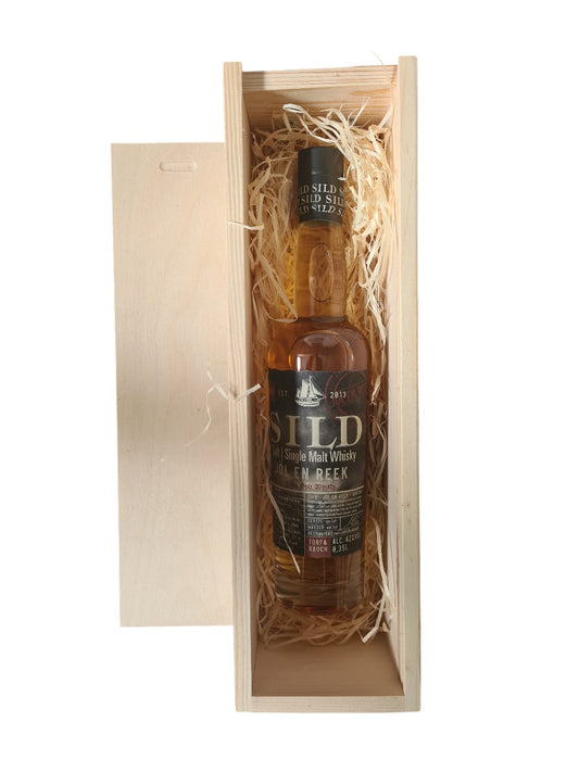 Holzbox mit Tragekordel und Schiebedeckel dazu  SILD Jöl en Reek Single Malt Whisky